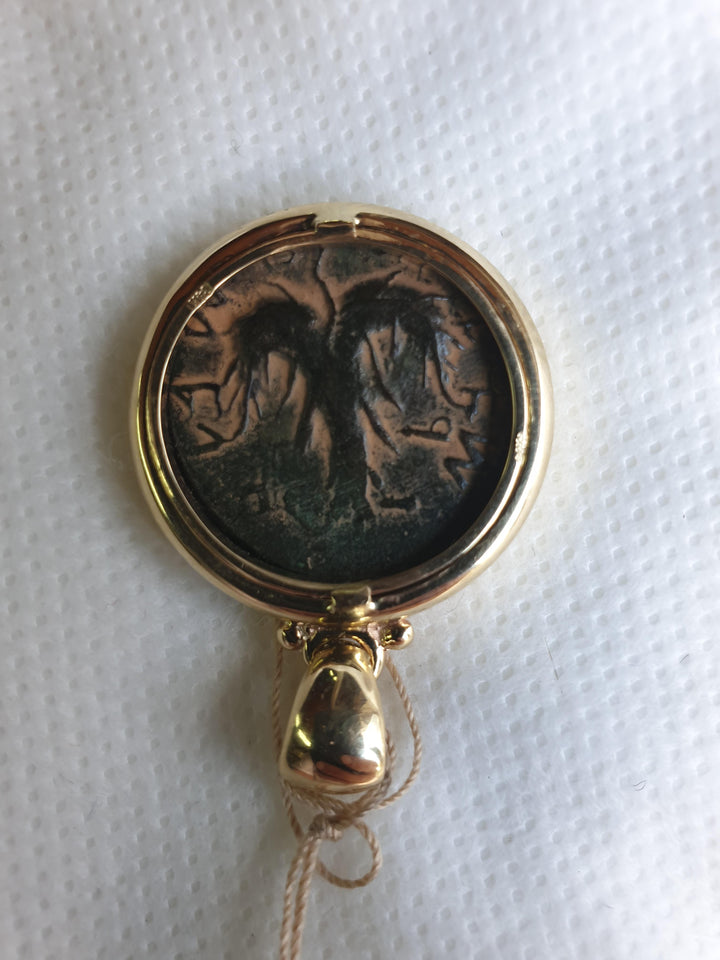 coin bar kokba revolt pendant with gold 