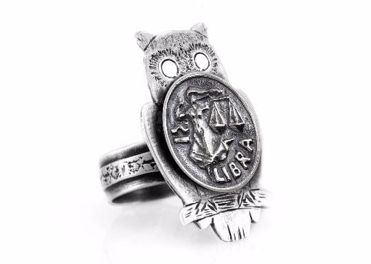 Coin ring with the Libra coin medallion on owl RINGS 