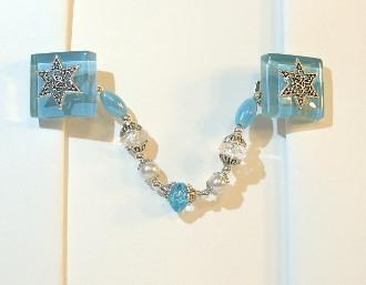 Glass Tallit Clips Baby Blue 