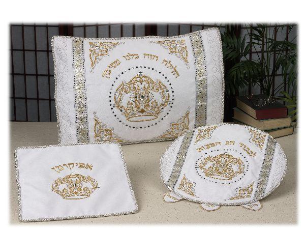 Gold Crown Pesach Passover Linen Set 