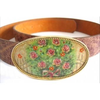 Leather Belt With Rose Bush Buckle. 