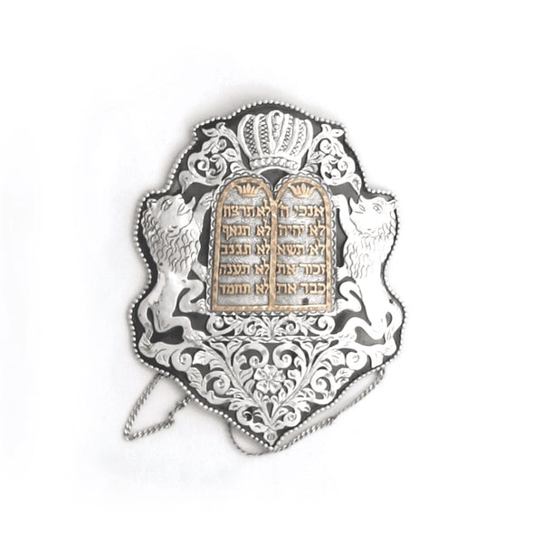 Lions hold tablets of the covenant Torah Accesories 