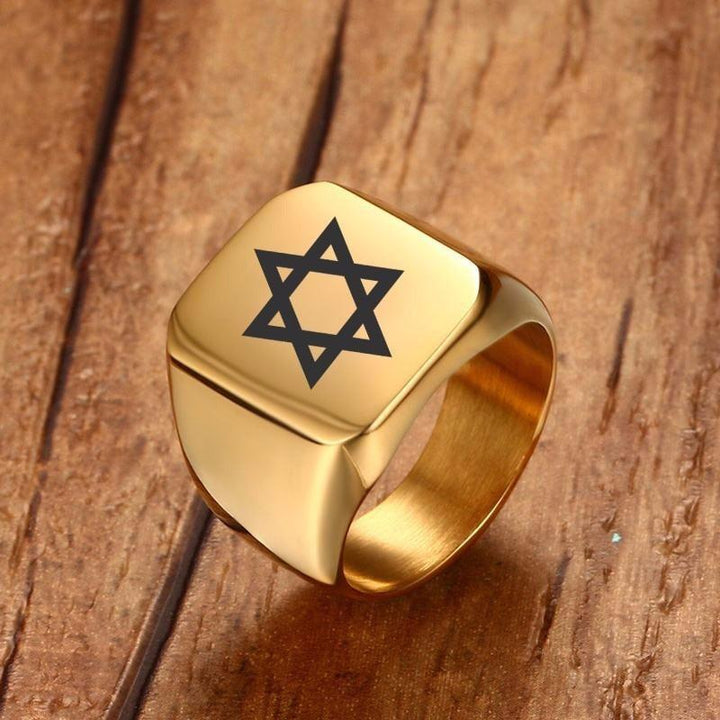 Men Club Pinky Signet Ring in Golden Stainless Steel with Laser Engraving Star of David Ring 