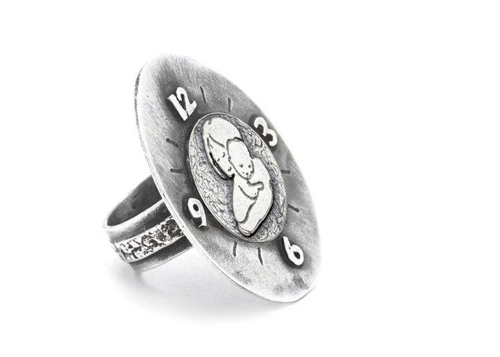 Mother and Child Unconditional Love Coin Medallion Clock Ring RINGS 