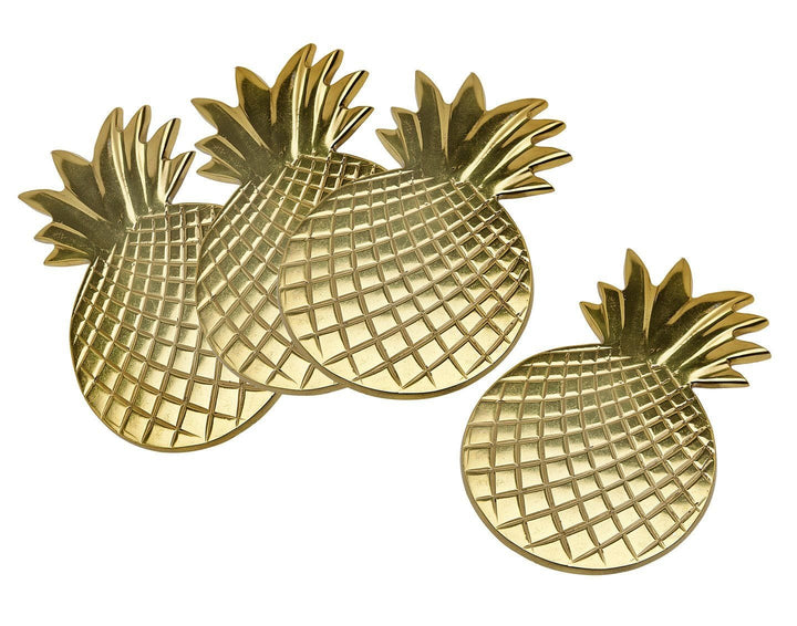 S/4 Gold Hammered 13" Chargers S/4 GOLD PINEAPPLE COASTERS 