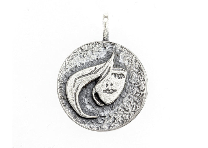 Stylish Face Medallion Coin Necklace Pendant 