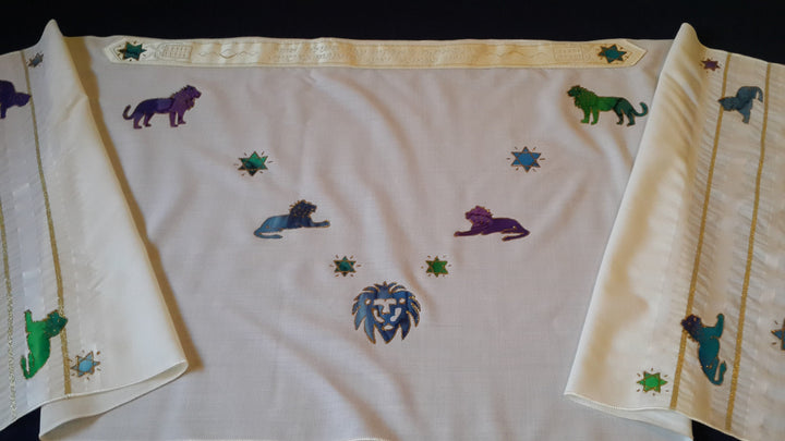 Tallit Set - Bold Lions & Lion Emblem 