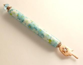 Torah Pointer Smooth Glossy Crystals Baby Blue and Mint Green Flowers 