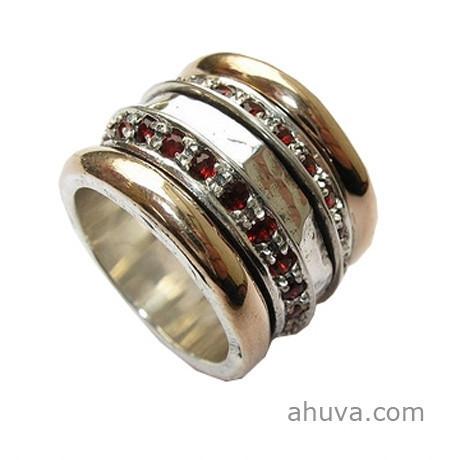 Traditional Red Stone Ring 