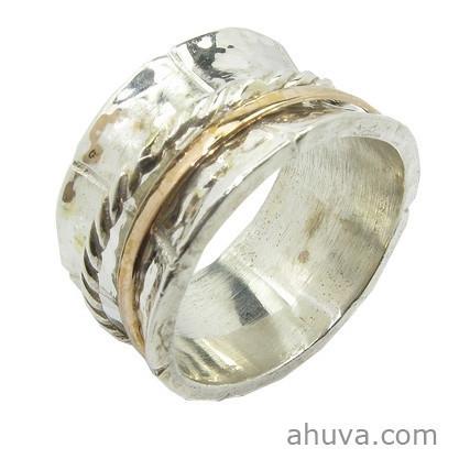 Unusual Spinning Two Tone Ring 